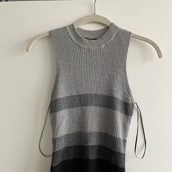 Guess ribbed sweater dress - Picture 2 of 4